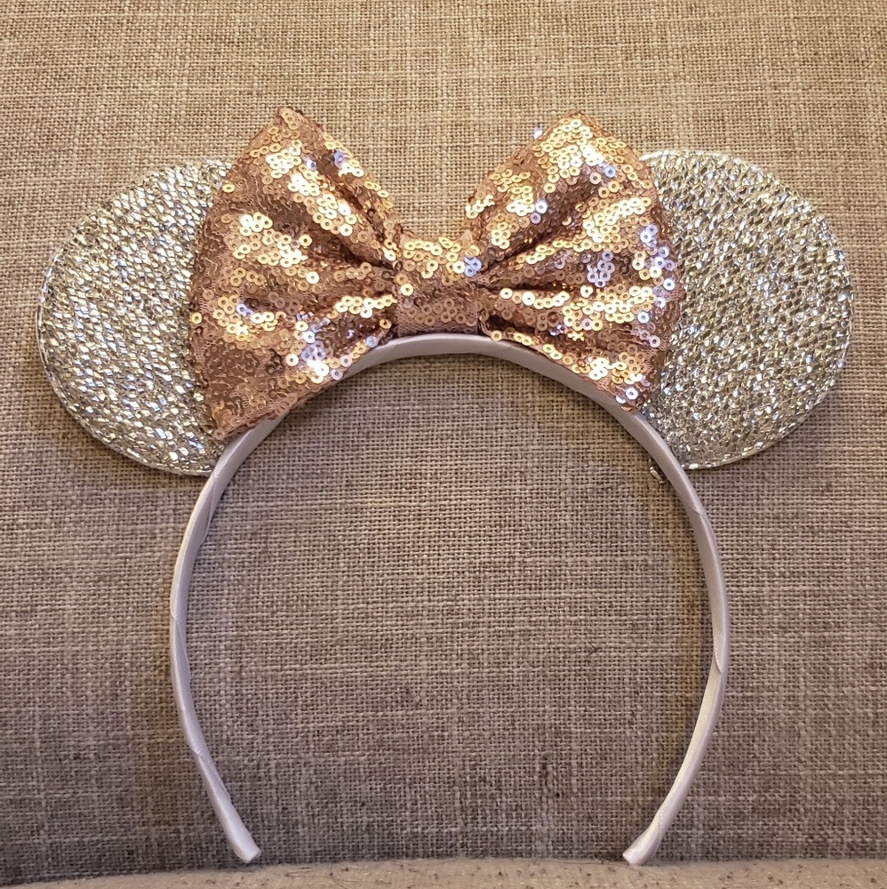 Minnie Mouse Ears